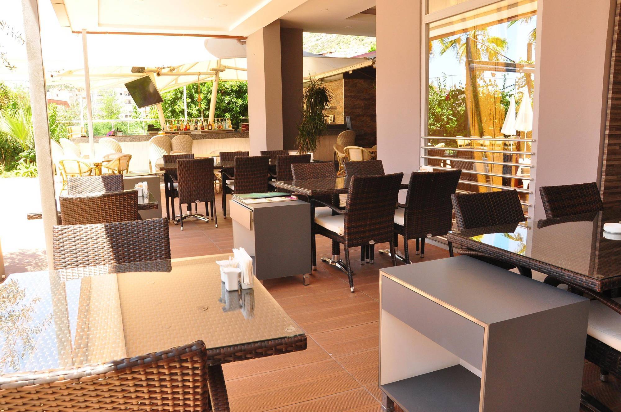Hotel apartamentowy Vega 4*